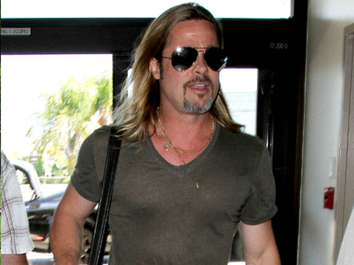 Angelına, Brad Pitt\'i İzne Gönderdi!