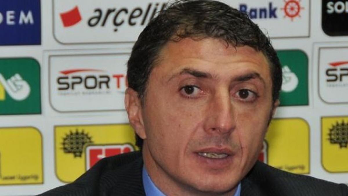 Arveladze: "Fenerbahçe\'nin ve Beşiktaş\'ın Ceza Alması Bizi Mutlu Etmiyor"