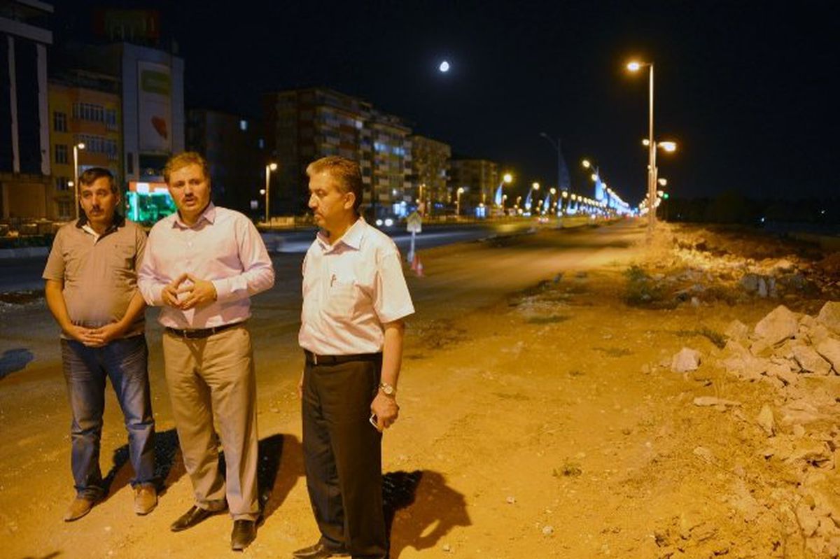 Başkan Çakır, Gece Çalışmalarına Devam Ediyor