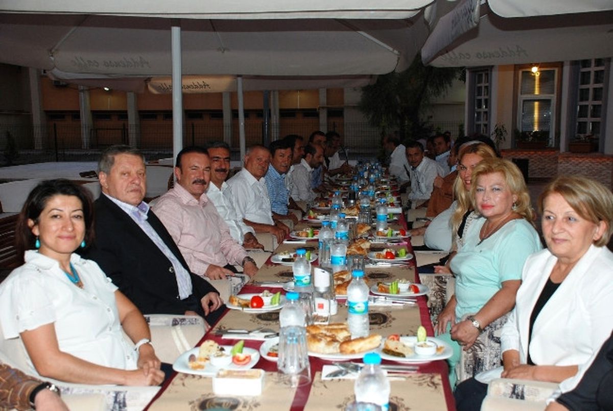 Başkan Doğan\'dan Meclis Üyelerine İftar