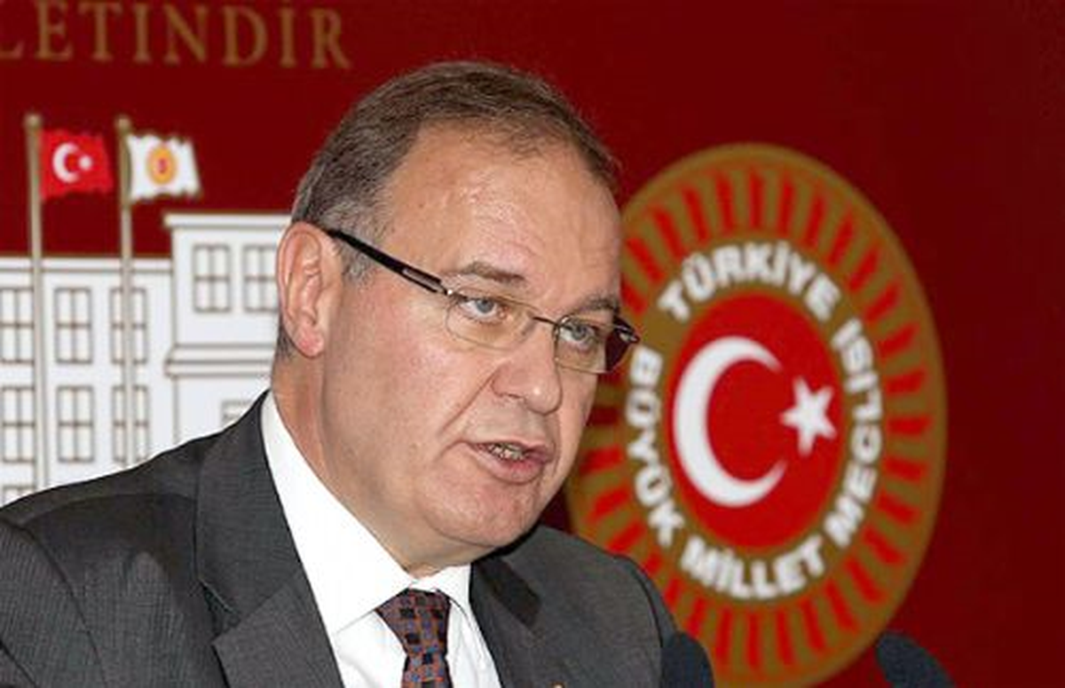 "AKP Borç Batağına Düşürdüğü Vatandaşa Akıl Vermesin"