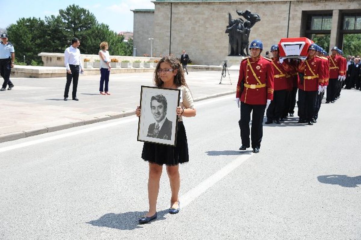 Eski Bayındırlık Bakanlarından Nurettin Ok Son Yolculuğuna Uğurlandı