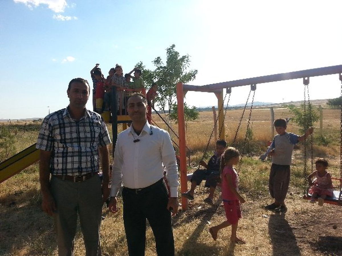 Hayırsever İşadamından Köye Oyun Parkı