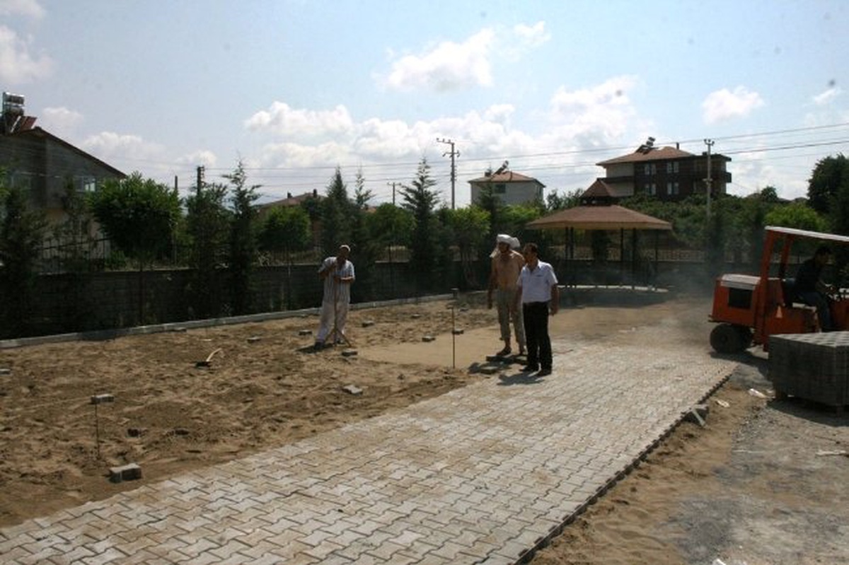 İşadamı Yanmaz\'dan Nakliyeci Esnafına Destek