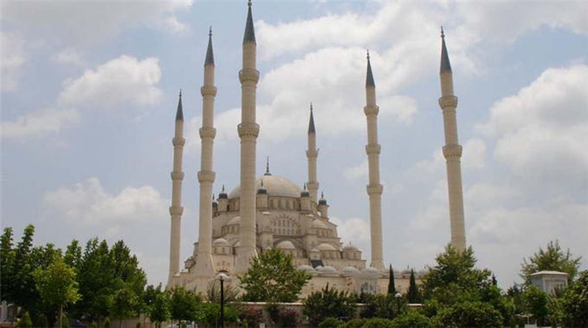İzmir\'de erken ezan