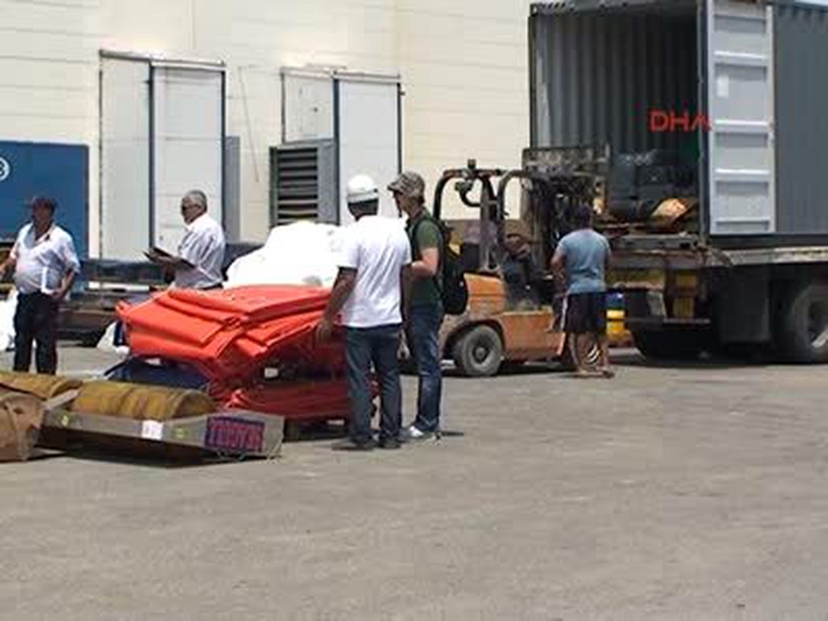 Kalecik\'te Deniz Temizleme Çalışmaları Başladı
