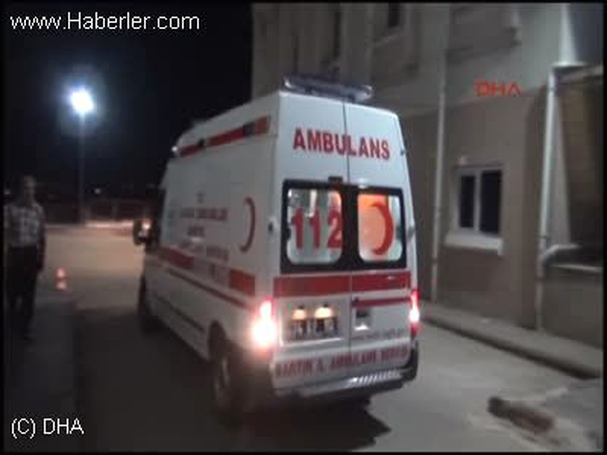 Kayalıklardan Düşen Fransız Turist Yaralandı