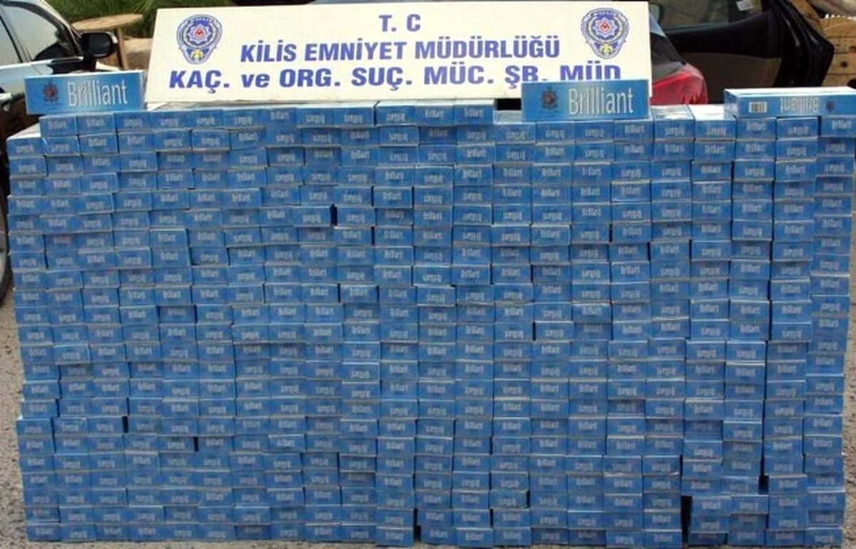 Kilis\'te Kaçak Sigara ile Motorin Ele Geçirildi