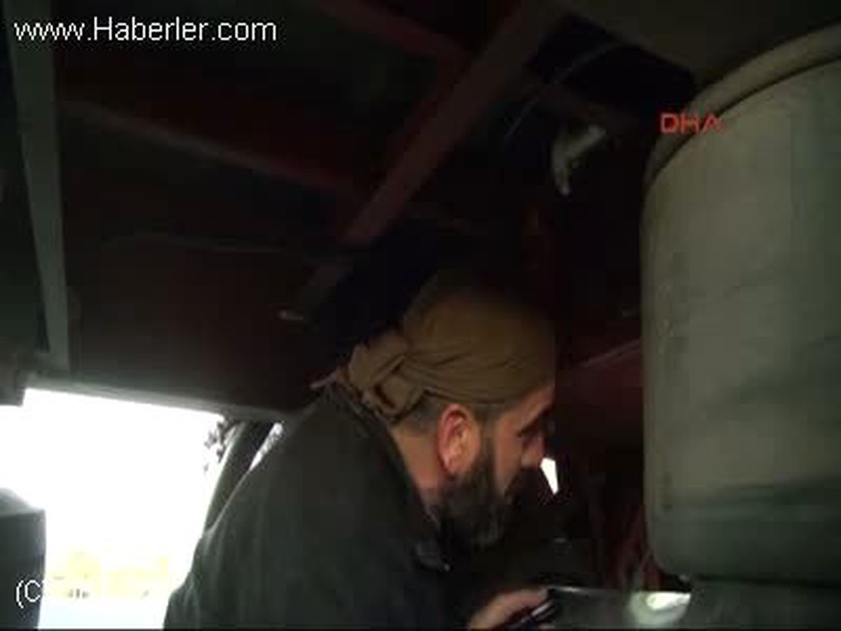Tır\'da Zulalanmış 13 Bin Paket Sigara Ele Geçirildi