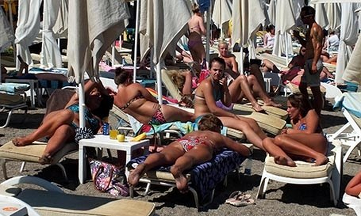 Marmaris Plajları Cıvıl Cıvıl