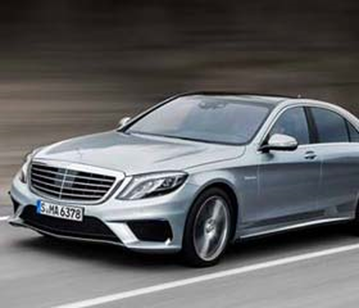 Mercedes S 63 Amg\'nin Nefes Kesici Videosu