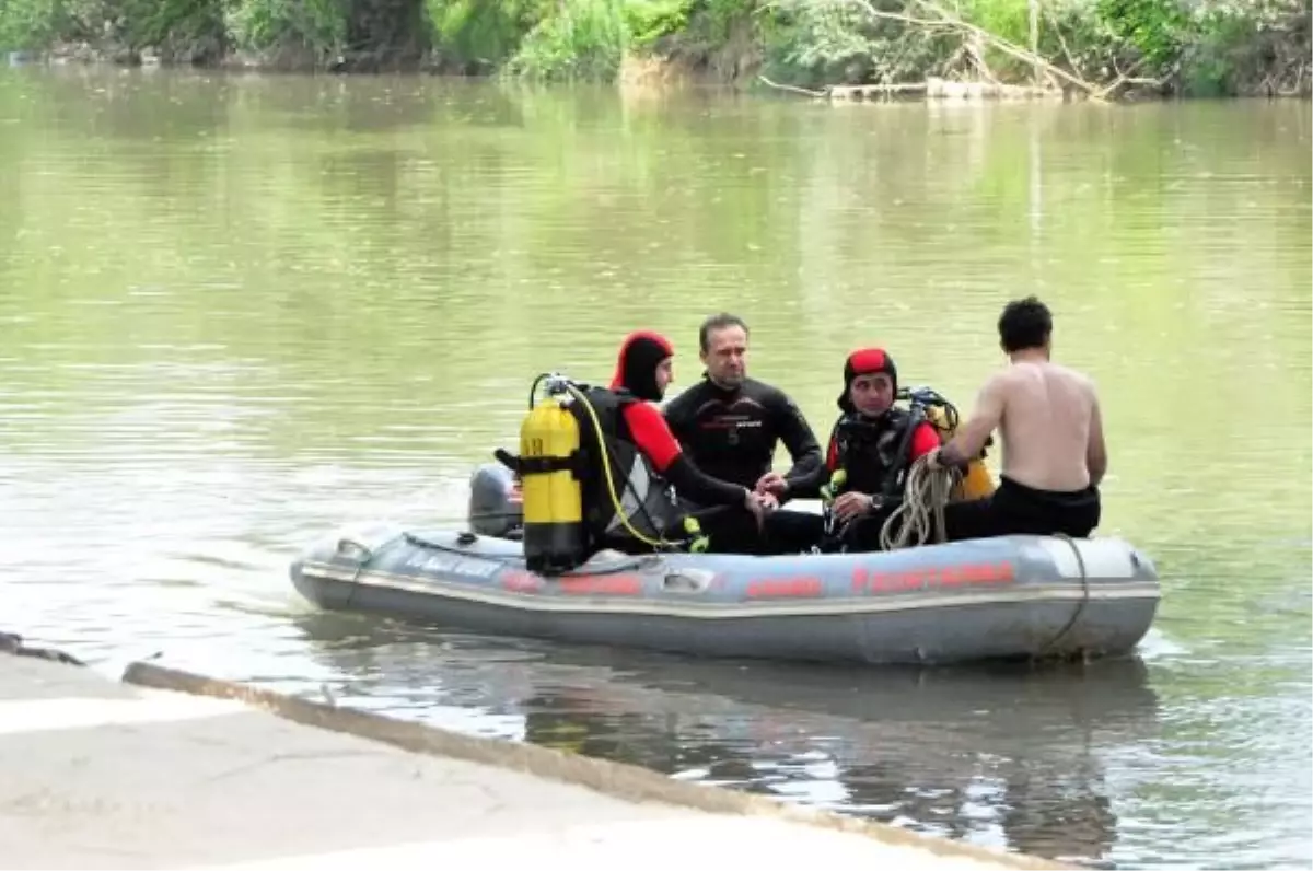 Öldürüp Yaktılar, Cesedini Sakarya Nehri\'ne Attılar