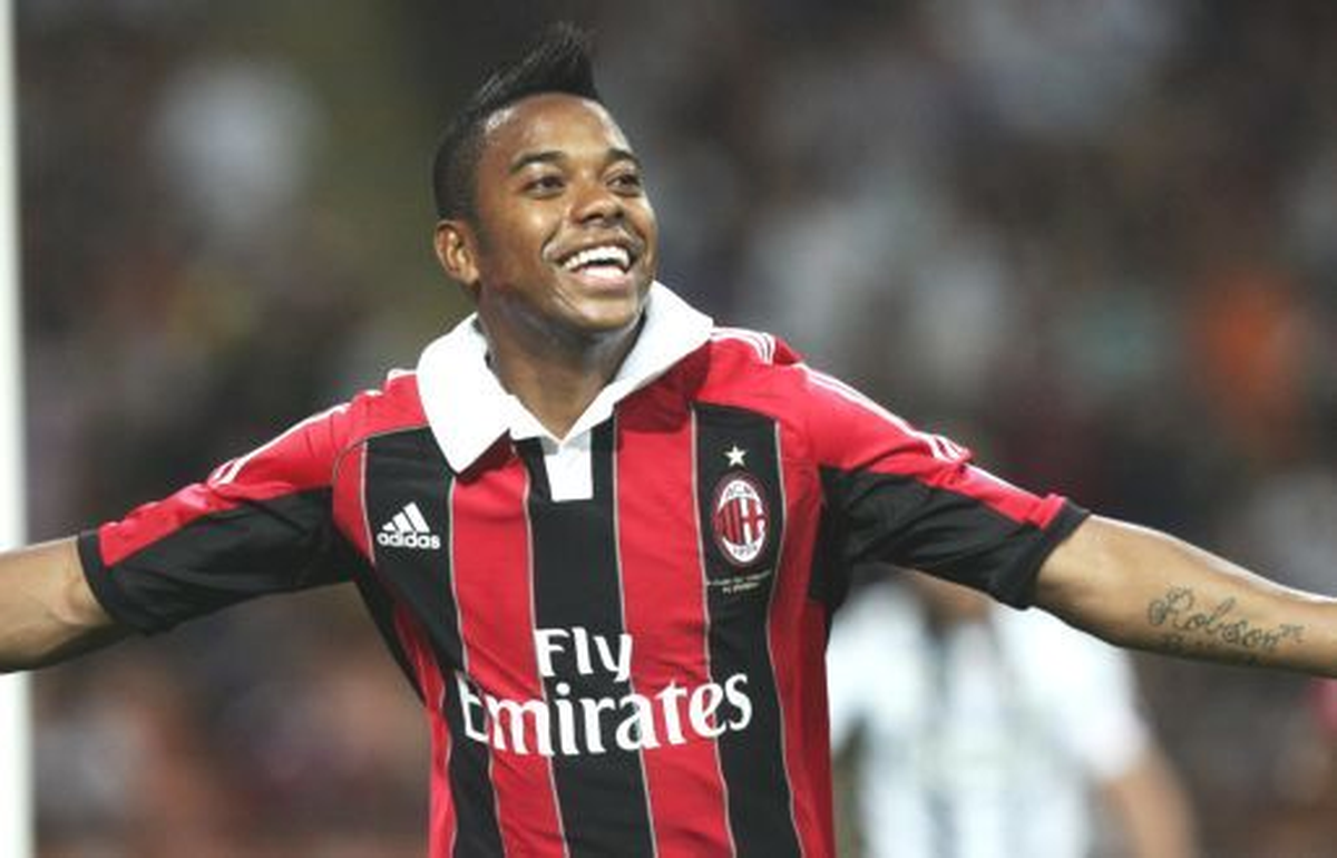 Robinho 3 Yıl Daha Milan\'da