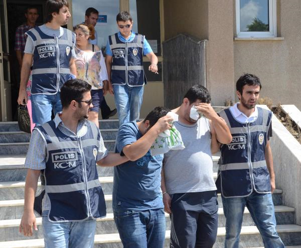 Sahte Parayla Alışveriş Yapınca Yakalandılar