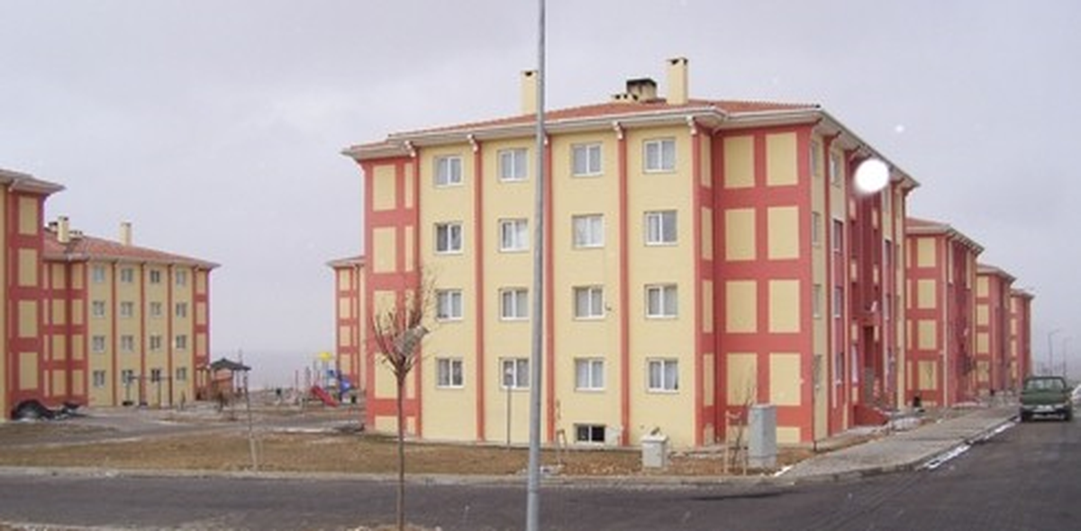 Sosyal Konutlardan 21\'i Sahibini Bulacak
