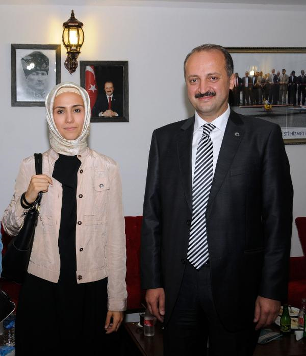 Sümeyye Erdoğan, Mamak\'ta İftar Ziyaretinde Bulundu