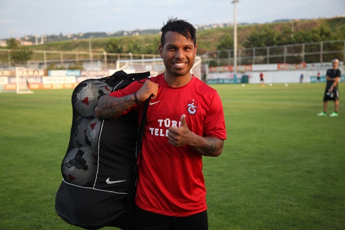 Alanzinho, "Hedefimiz Gruplara Kalmak"