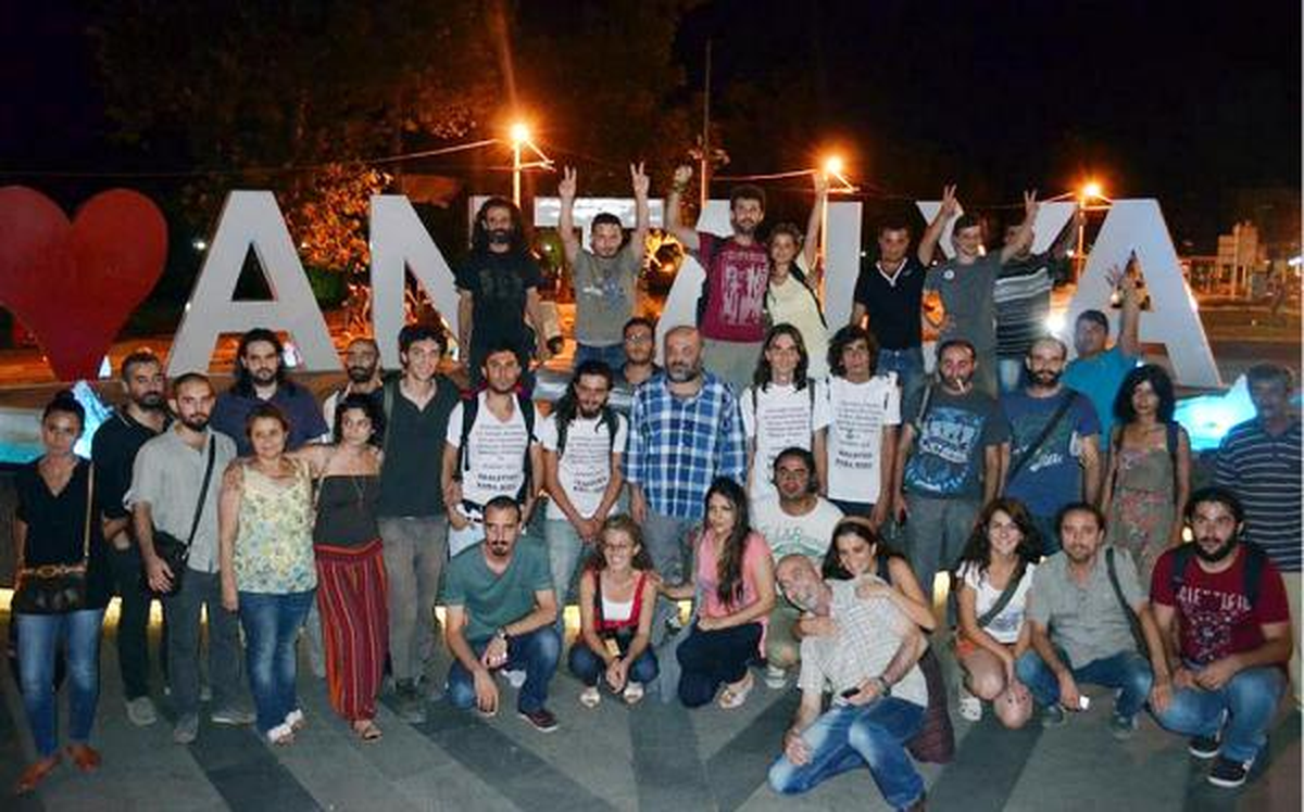 Antalya\'dan Gezi Parkı\'na \'Adalet Yürüyüşü\'