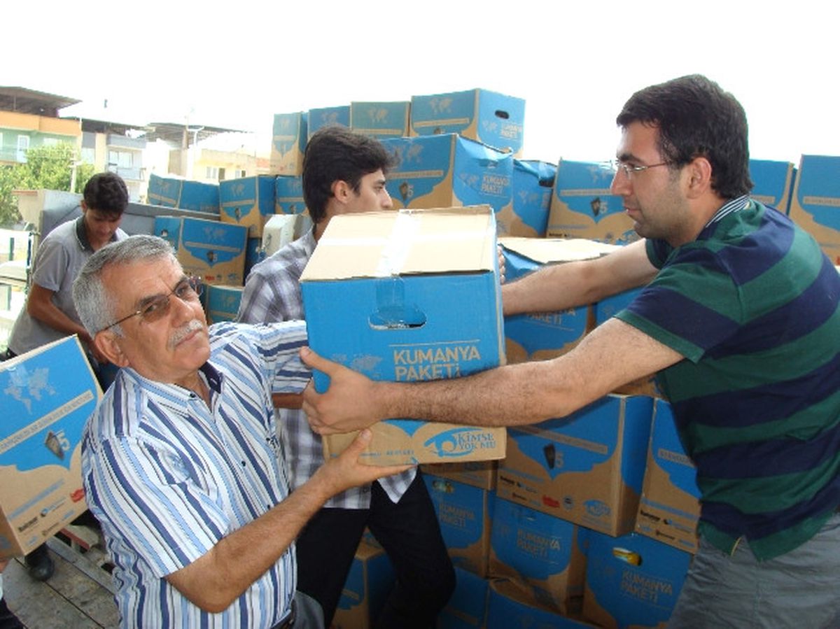 Aydın\'da 300 İhtiyaç Sahibi Aileye Gıda Yardımı Yapılacak