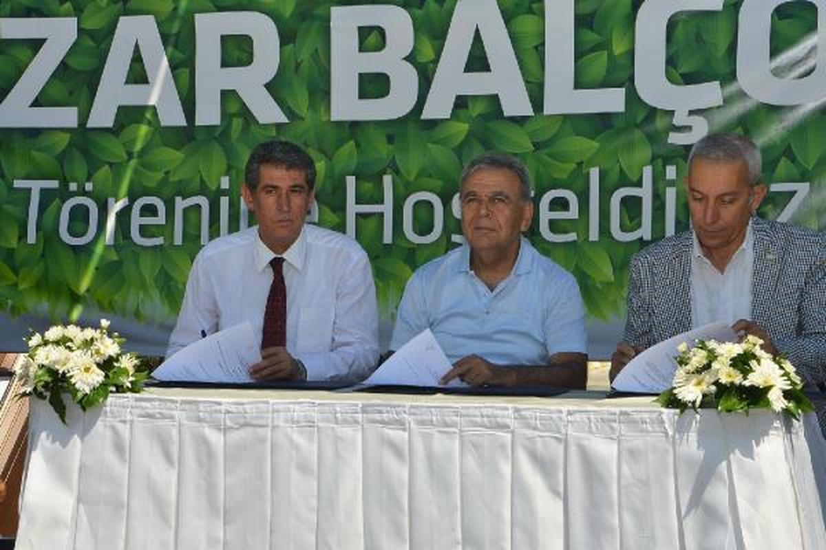 Başkan Kocaoğlu\'ndan Kent Ormanına Expo Binası Projesine Tepki