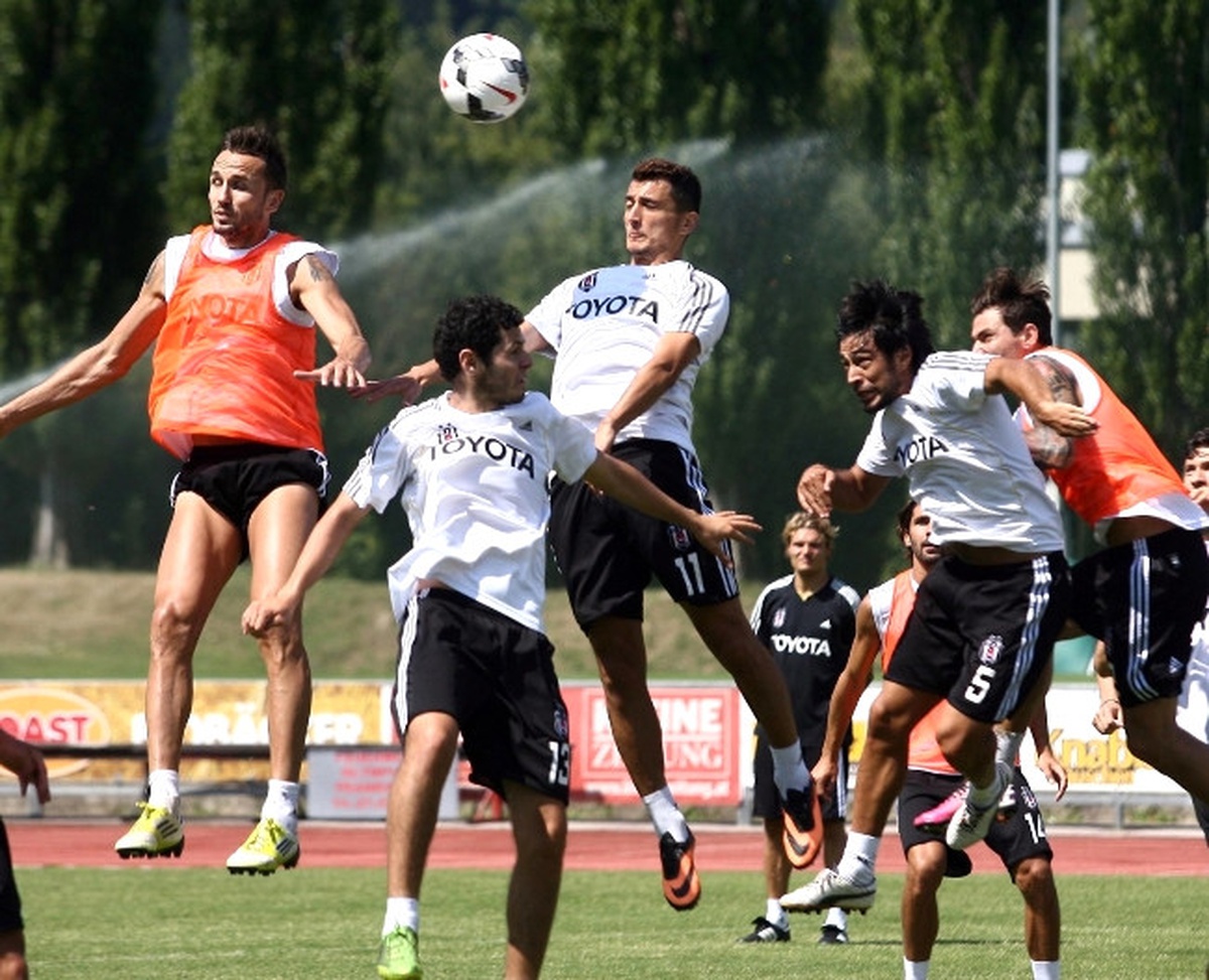 Beşiktaş, Yeni Sezon Hazırlıklarını Sürdürüyor
