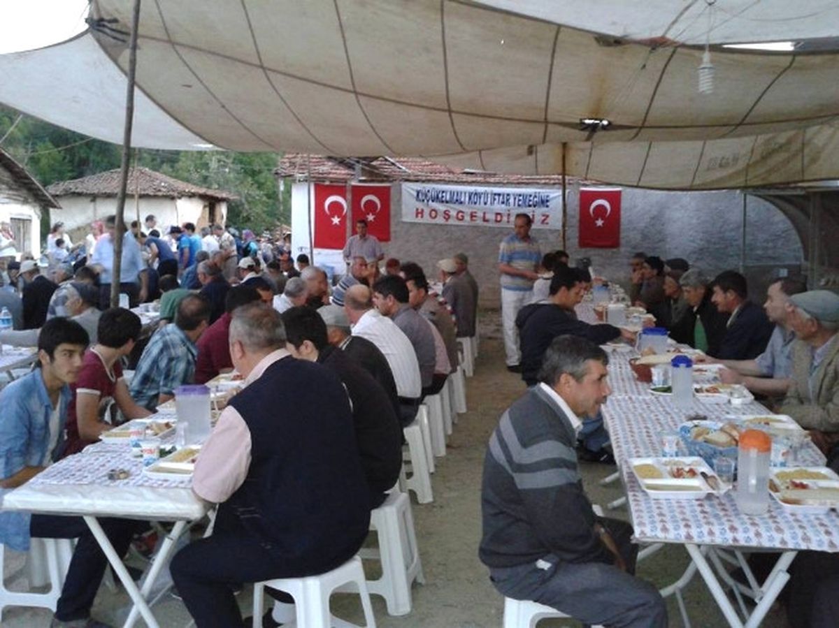 Bilecik\'de Örnek İftar Geleneği