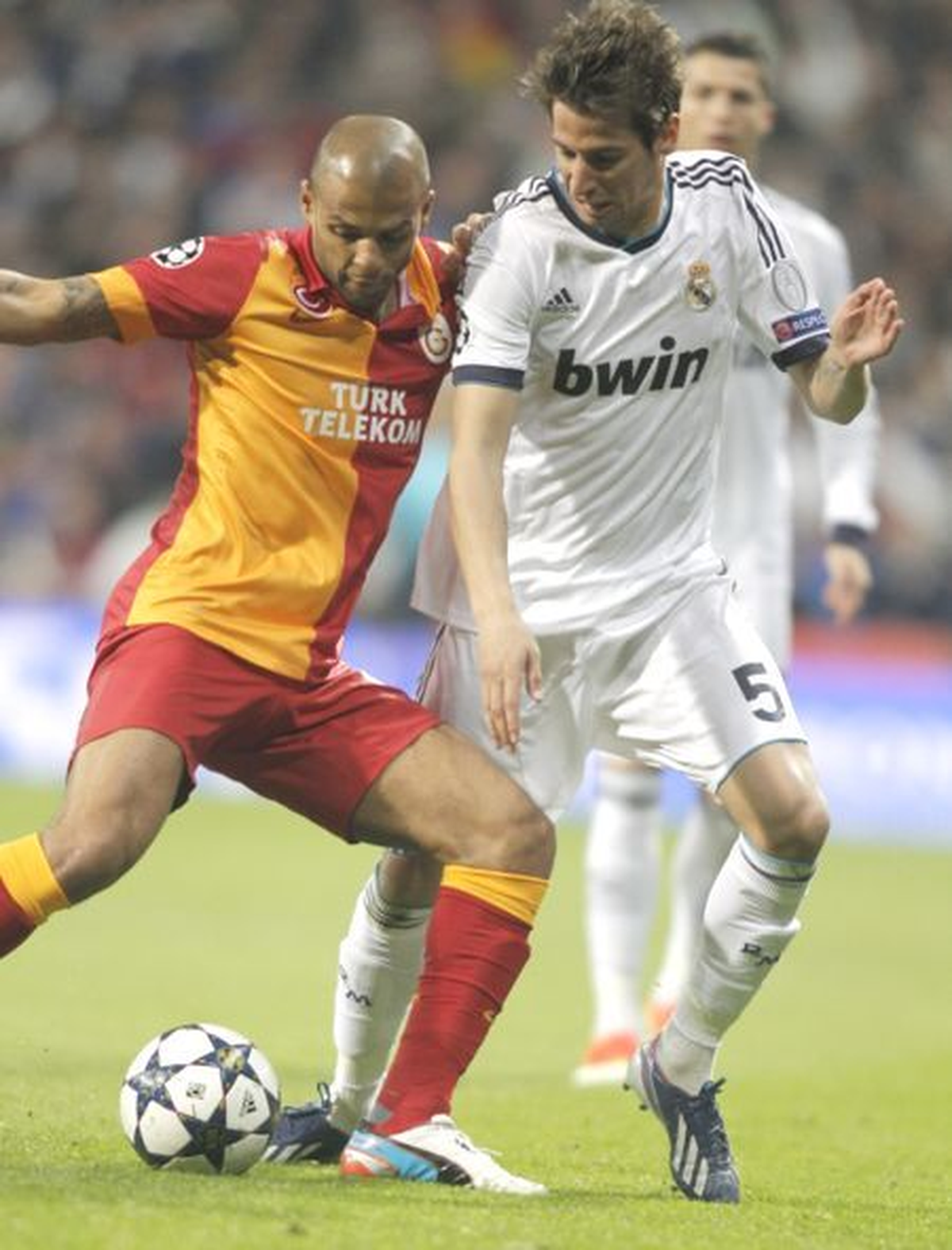 Galatasaray, Melo\'yu Borsaya Bildirdi