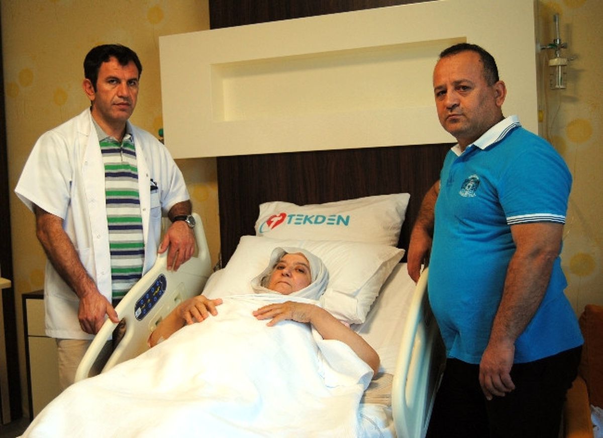 Geçirdiği Operasyonun Ardından Yürümeye Başladı
