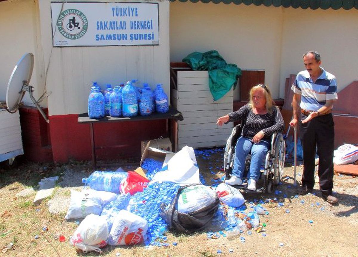 Hakyemezoğlu : "150 Kilo Mavi Kapak Çalındı"