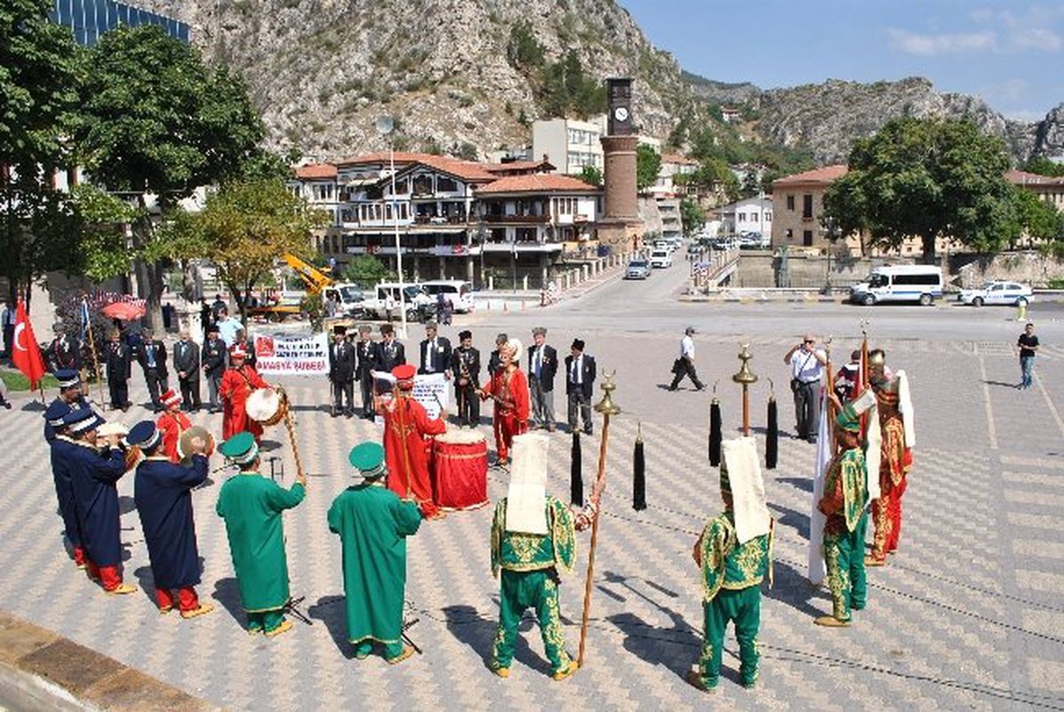 Kıbrıs Gazilerine Mehter Morali