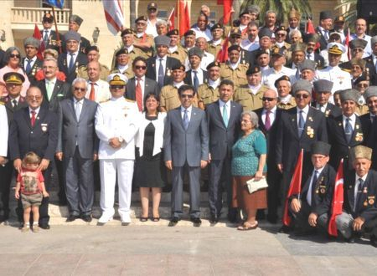 KKTC\'de Kıbrıs Barış Harekatı 39\'uncu Yıldönümü Kutlandı