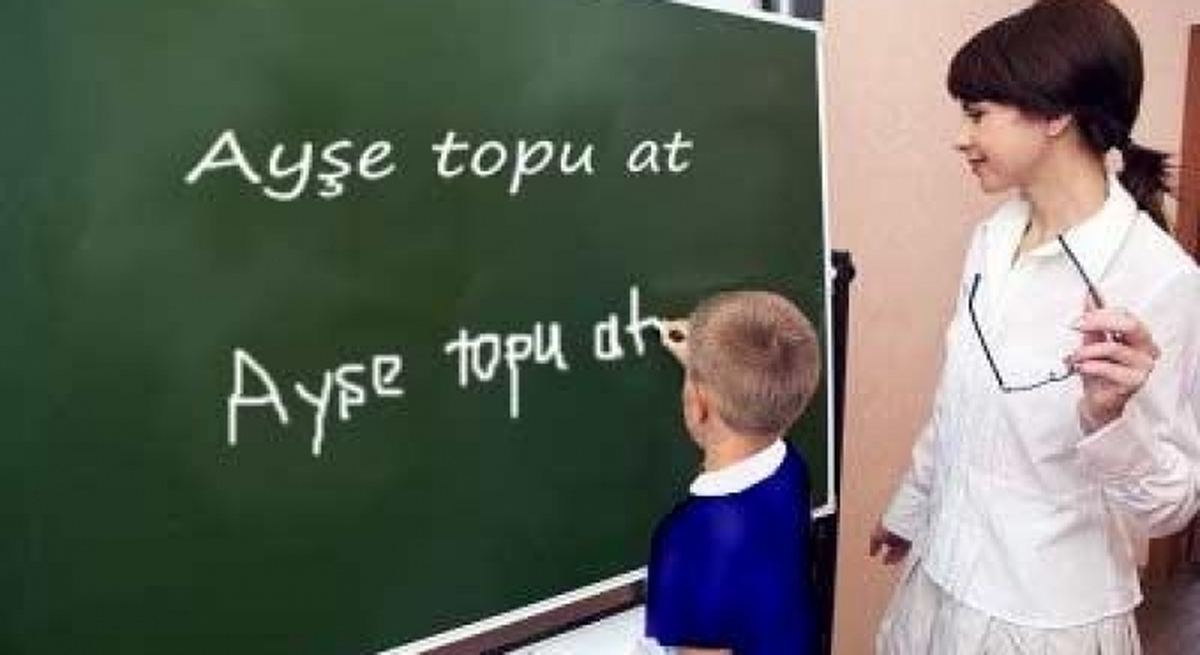 Öğretmenlerin Zorunlu Yer Değiştirmesinde "Yıl Sonu" Esas Alınacak