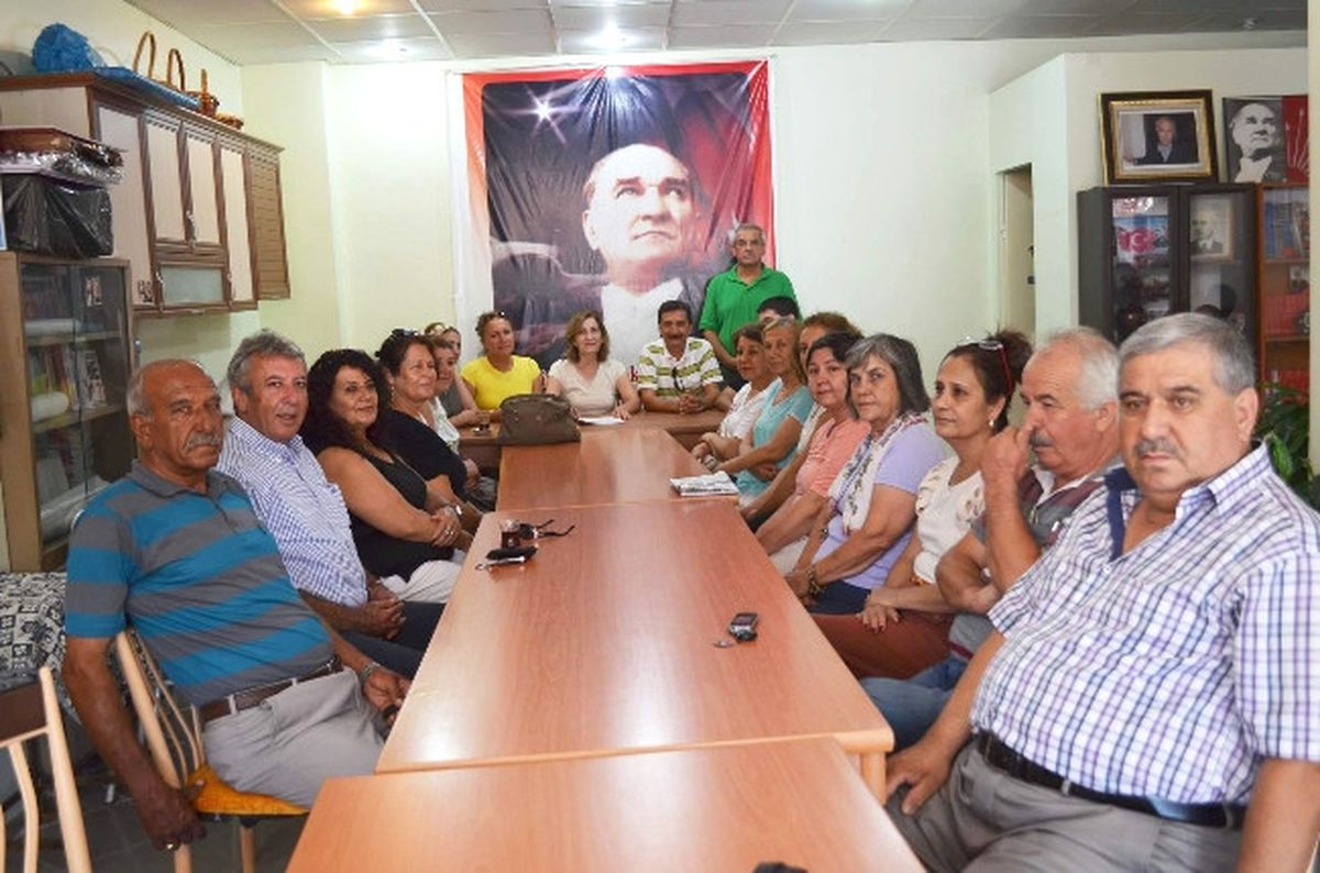 Ortaca\'da CHP\'li Kadınlardan Eylemcilere Destek