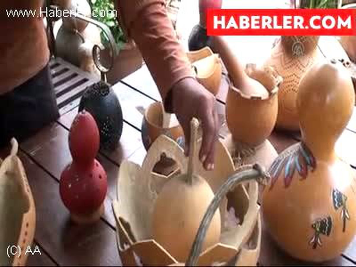 Su kabağından abajur, avize yapıyor