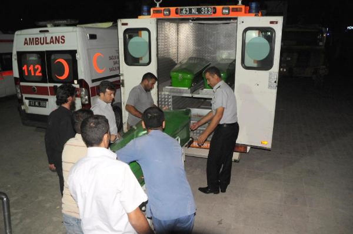 Suriye\'deki Çatışmadan Getirilen 2 Yaralıdan 1\'i Öldü