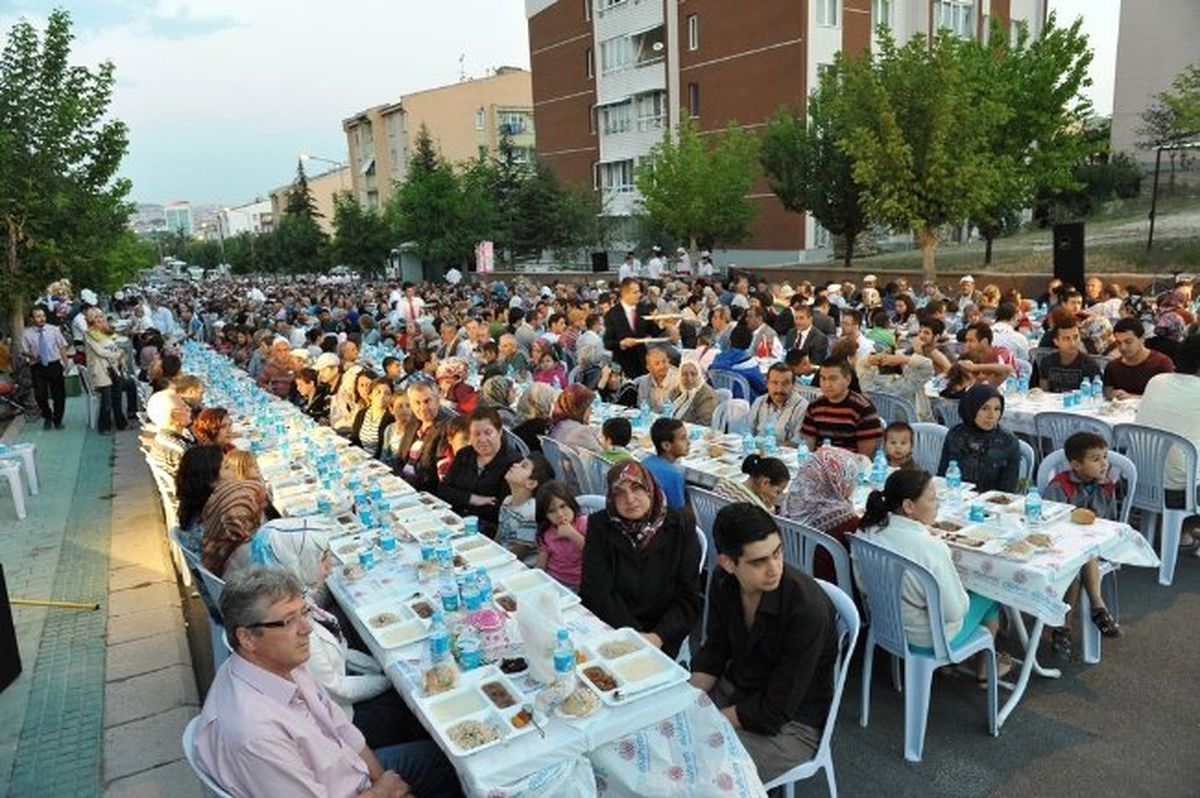 Türk Dünyası Kültür Başkenti Ajansı\'nın İftar Programları
