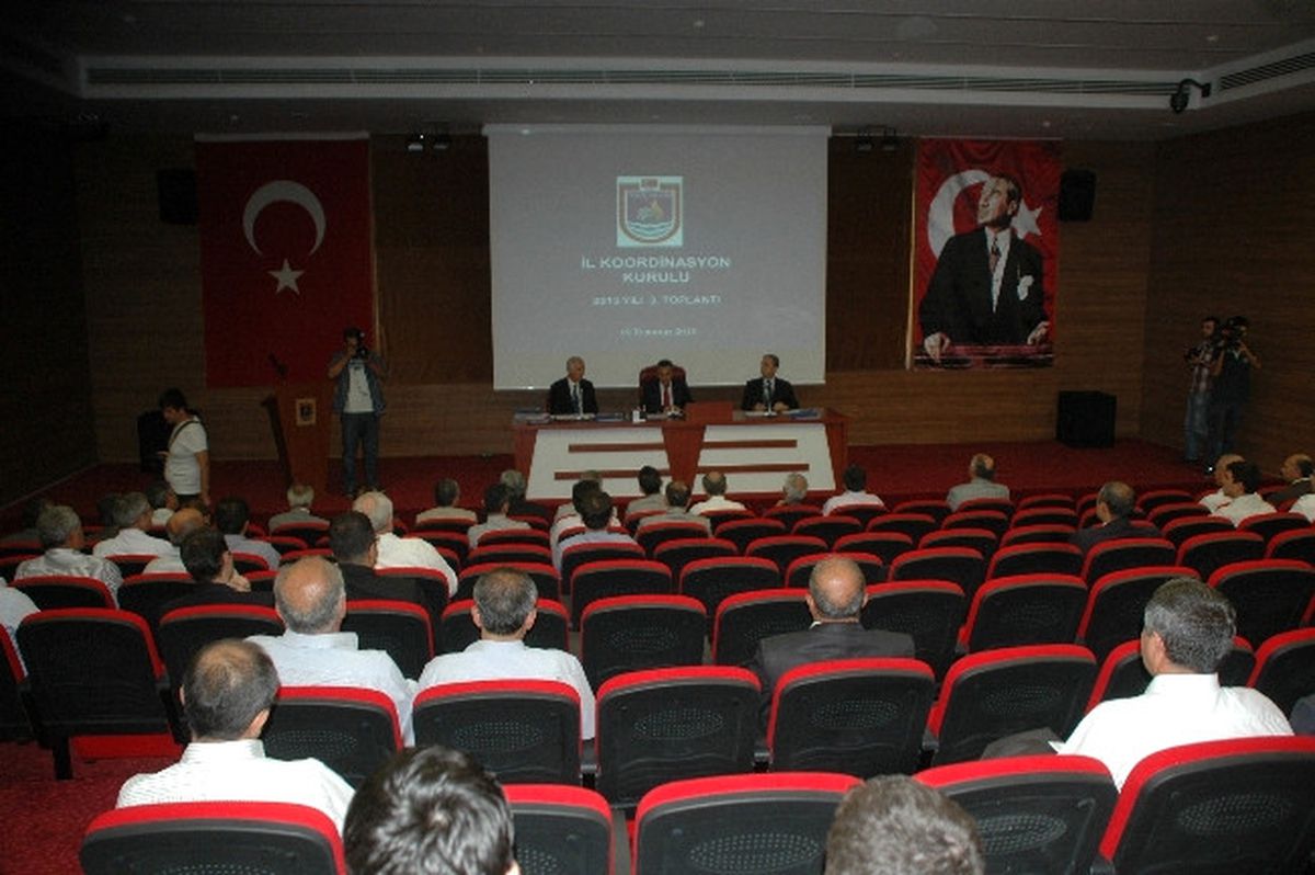 Denizli Valisi : Yatırımlar Daha Hızlı Bitirilmeli