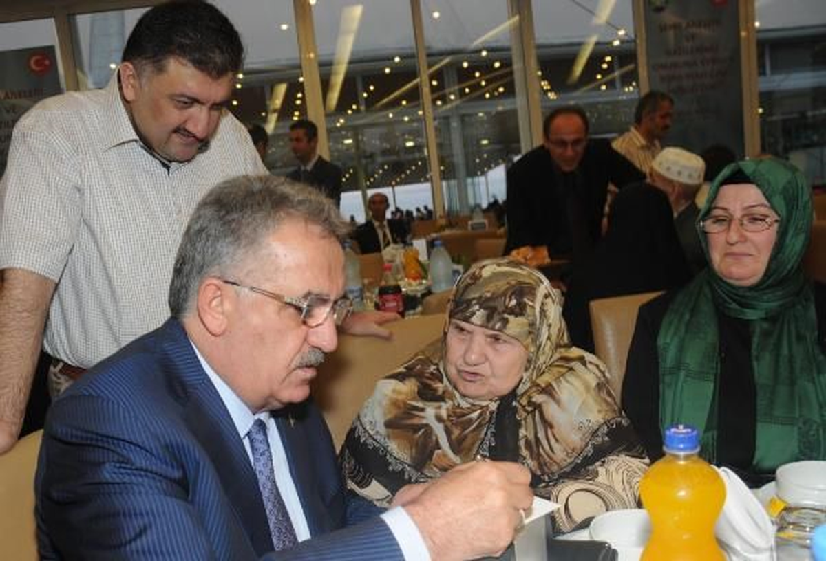 Bakan Yazıcı: Çözüm Sürecinde Büyük Hedefe Odaklanmalıyız