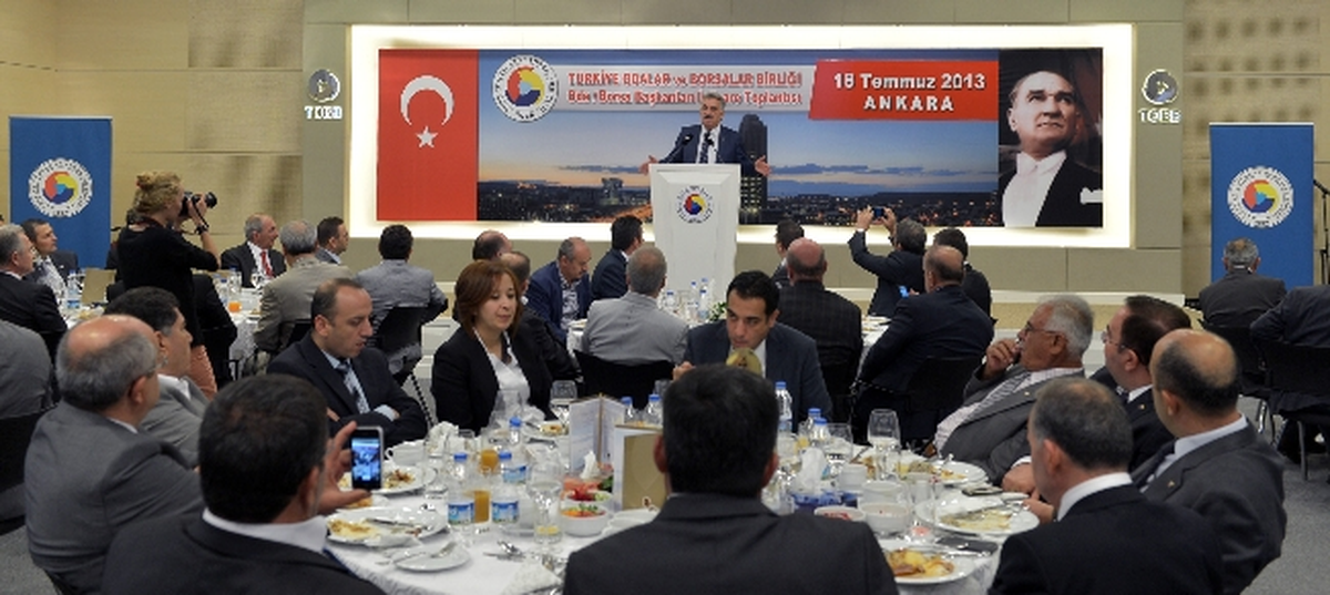 Bakan Yazıcı\'ya Üç Dosya