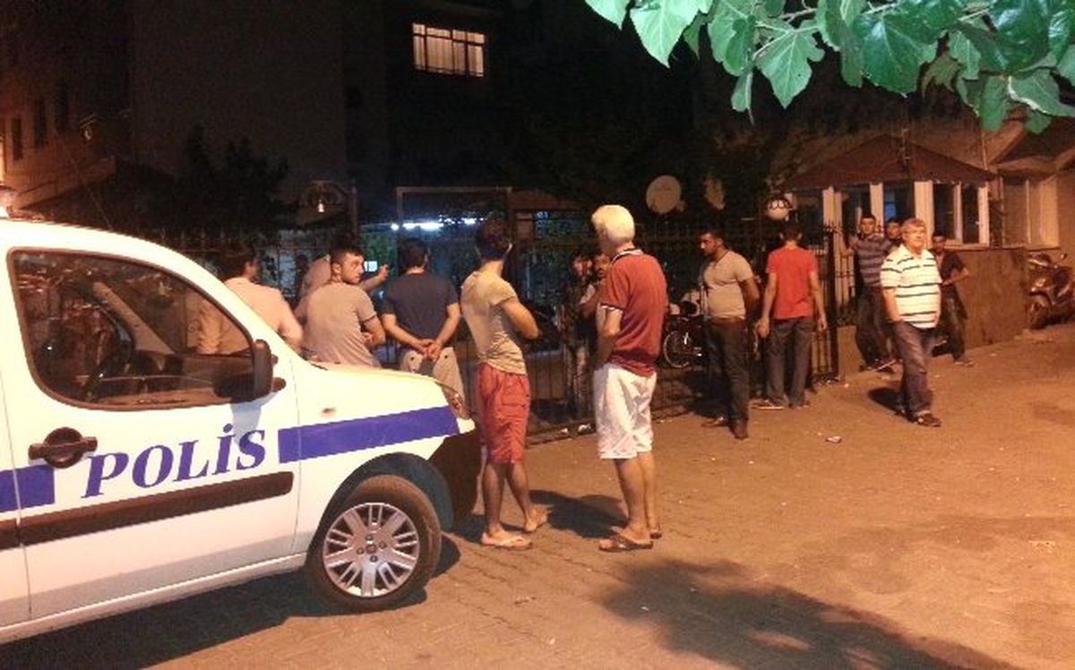 İzmir\'de Kumar Baskını: 41 Gözaltı