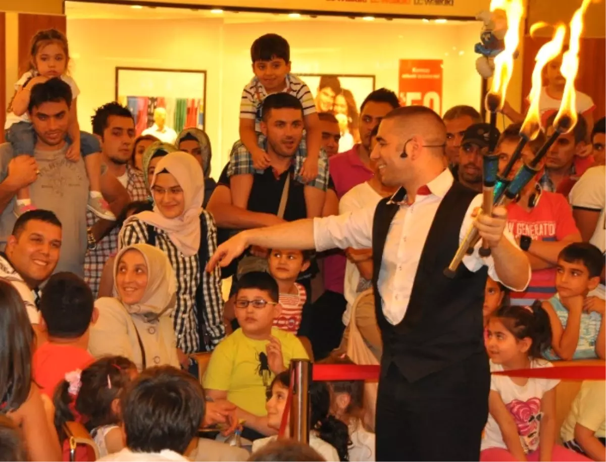 Kerem Eser Muhteşem Şovuyla Büyüledi