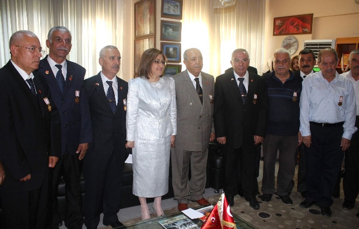 Kıbrıs Barış Harekatı Gazilerine Madalyaları Verildi