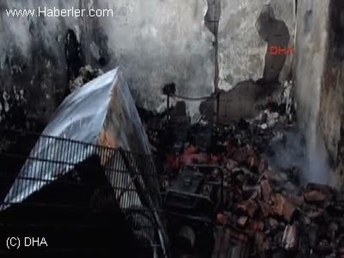 Kısa Devre Yapan Jeneratör Evi Kül Etti