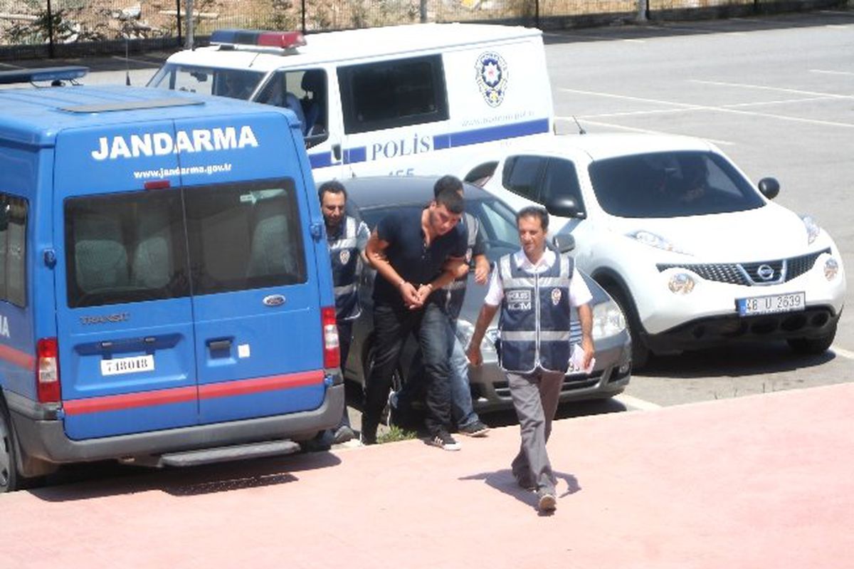 Otogardan Çıkamadan Yakalandı