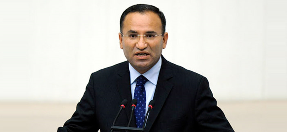 "Peygamberimize Hakaret Edenler, Şeytanın Takipçileridir"