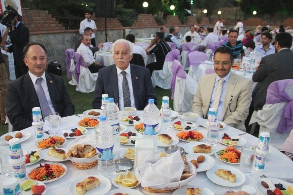 Saadet Partisi Genel Başkanı Mustafa Kamalak