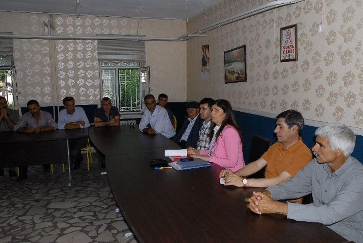 AK Parti Diyarbakır Milletvekili Beyaz Muhtarların Sorunlarını Dinledi