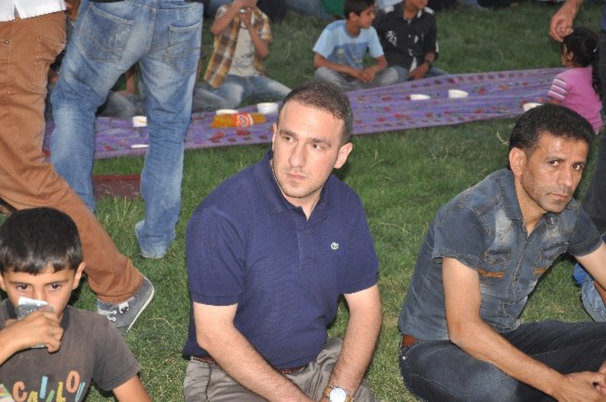 AK Parti Gençlik Kolları Hayatını Kaybeden Şırnakspor Başkanı Hayrına İftar Yemeği Verdi