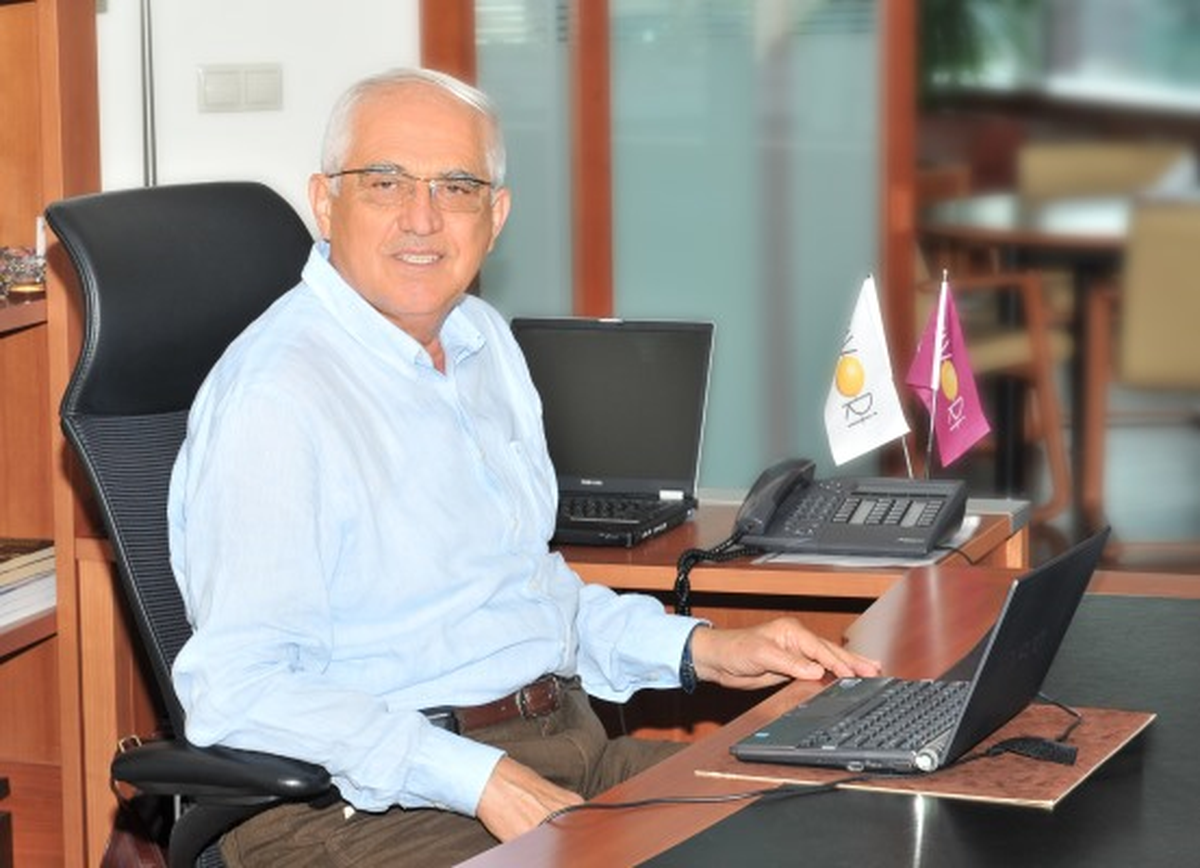 Altın Yorgun Düştü