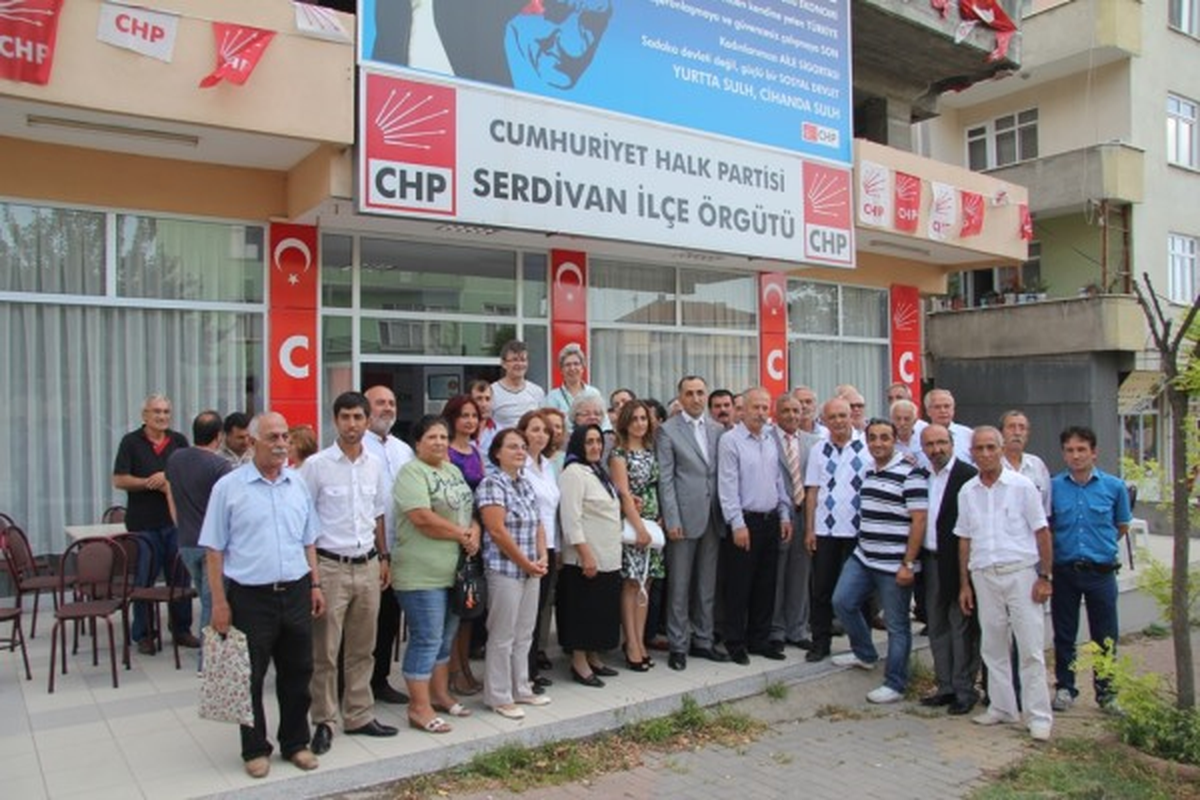 Atilla Albuyur CHP Serdivan Belediye Başkanlığı İçin Aday Adaylığını Açıkladı